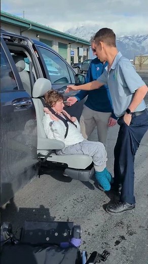 BraunAbility's Turny Evo Seat for Seamless Wheelchair Transfers | Revolutionary Accessibility