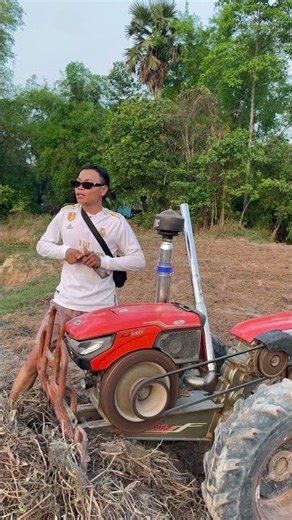 Short452, ZT Kubota plowing ភ្ជួរស្រែថ្មី