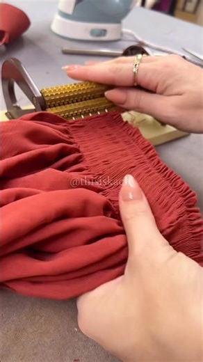 Finally got to use my smocking machine for my Dirndl Apron FREYA! Pattern is linked ♥️#smocking