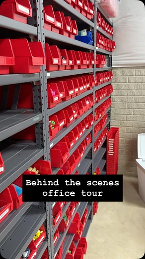 500 reactions · 22 shares | I challenge Papa Printer to do a shop tour next! What questions do you have for us about running a 3D printing business? Comment below! ⬇️ #familybusiness #familybiz #behindthescenes #tour #officetour #shoptour #livecreator #smallbusiness #3dprinted #3dprinting #3dprintinglife #smallbizlife #3dprintingcommunity #smallbiz #officelife #livingthedream #businessowner #businesstips #dreamjob | The Creation Circus | Facebook