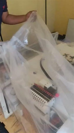computer embroidery machine unboxing
