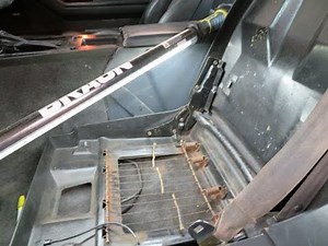 1984 C4 CORVETTE LOWERING SEAT MOD (HOME MADE FRAME RAILS)