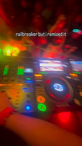 rail breaker but i remixed it 🤓 oh btw night 1 of the I 💜 dubstep tour was 10/10 (you should come to one) | Hi I'm Ghost