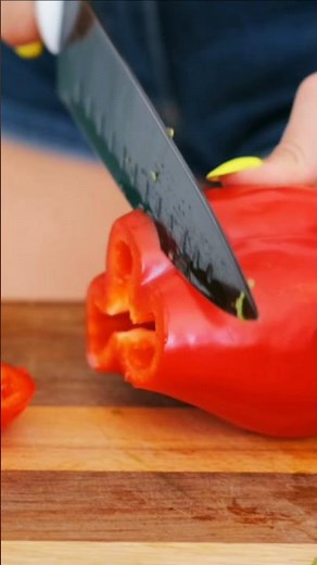 How to BUY and EAT BELL PEPPER the RIGHT WAY...