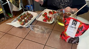 Chocolate Covered Strawberries | Cable 12