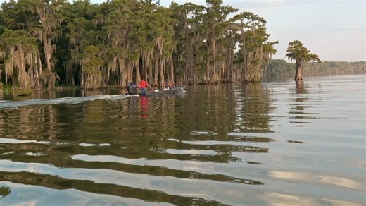 3M views · 59K reactions | We're gonna need a bigger hook. #SwampPeople is all-new, tonight at 8/7c. | Swamp People on History | Facebook