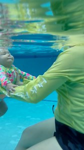 86K views · 1.2K reactions | MOM LEARNING HOW TO TEACH HER DAUGHTER TO SUBMERGE AND FLOAT IN THE POOL! | Superhero Swim Academy | Facebook