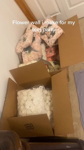 DIY Flower Wall Backdrop Tutorial