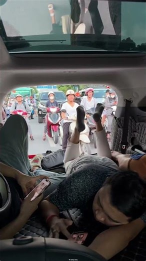 Boy suddenly open car window #shortvideo