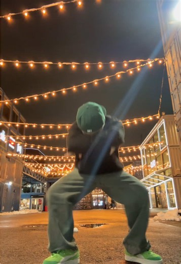 DC: @dylansmovin #sticky #challenge #dance #fyp