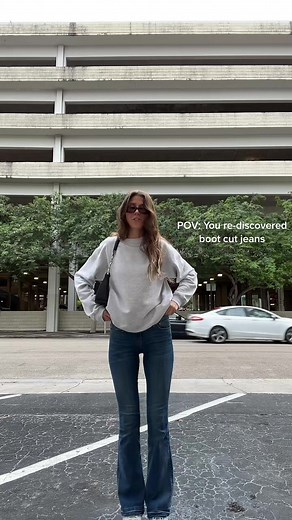 Bootcut Jeans Obsession: Styling Tips & Trends