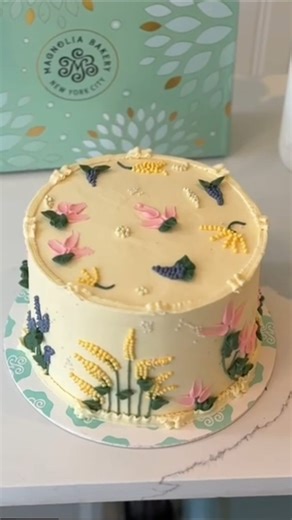 Magnolia Bakery India on Instagram: "A custom whole cake that looks just as stunning as it tastes. 🎂✨ Beautifully decorated to be the centerpiece of your celebration and a showstopper for your gathering. 😍🩷 Get in touch with us today to pre-order yours.🎂 . . [Magnolia Bakery India, Birthday Cake, Celebration, Cake love, Mumbai, Bengaluru, Hyderabad, Themed cakes, explore, Anniversary]"