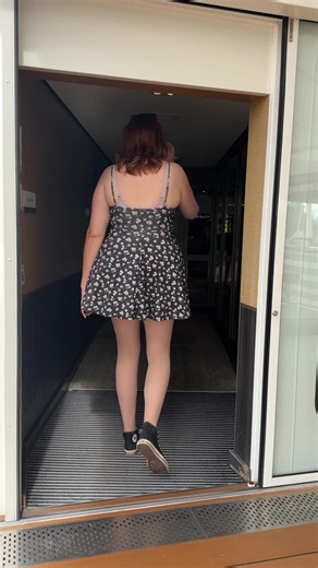 Just a 6’9” girl trying to navigate a cruise ship built for people considerably shorter than her 😂🚢 Doorways, ceilings, signs… you start noticing EVERYTHING when you’re this tall 😭 #tallgirlproblems #cruise #tallgirl
