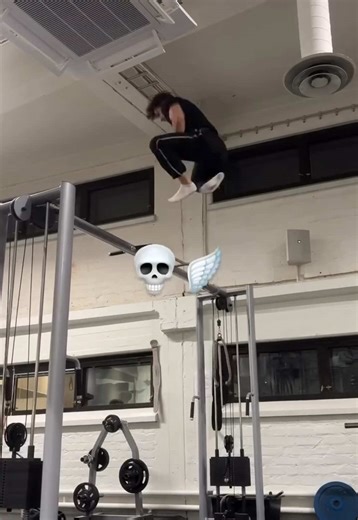 우주에서 돌아가는 법: 무중력 체험