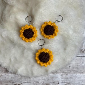 Sunflower Keychain, Crocheted, Handmade - Etsy