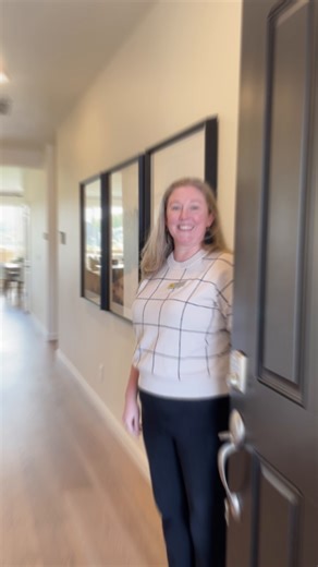 🎉 Now Selling! Welcome to Enclave at White River in Buckley, Washington! This community offers 1- and 2-story homes with mountain views. The rural and peaceful location is also near family friendly parks. Stop by today and find your forever home! #KBHome #NewHome #RealEstate Learn more! → https://kb-home.com/6181sM60J | KB Home