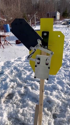 Hostage Rescue Target Training in Snow | Law Enforcement Moving Target Demo