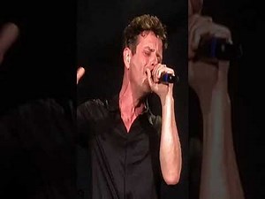 Joey crying Please dont go girl boston show 1