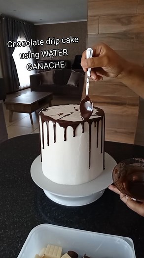 Delicious Chocolate Drip Cake with Water Ganache