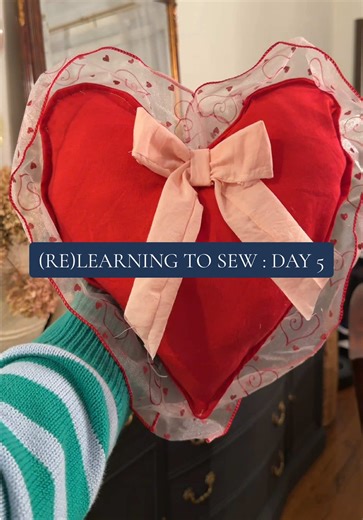 Sewing for My Sister's Porch Goose: Day 5 of (Re)Learining