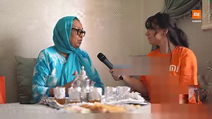 2.1M views · 6K reactions | ختارينا بعض الناس عشوائيا من أجل تجربة الهاتف المميز Redmi 9A لمدة 48 ساعة, خليونا نتعرفوا جميع على الرأي ديالهم فالهاتف و أيضا نشوفو ردة الفعل ديالهم بعدما تعرفوا على الثمن. | Xiaomi Morocco | Facebook