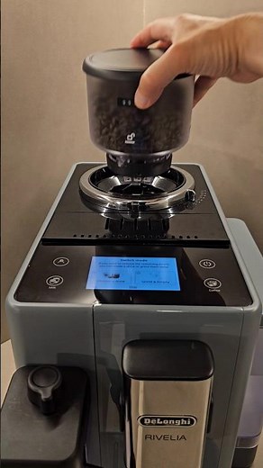 DE'LONGHI RIVELIA 😲🏅 The best coffee machine? #bestcoffeemachine #espresso #delonghi