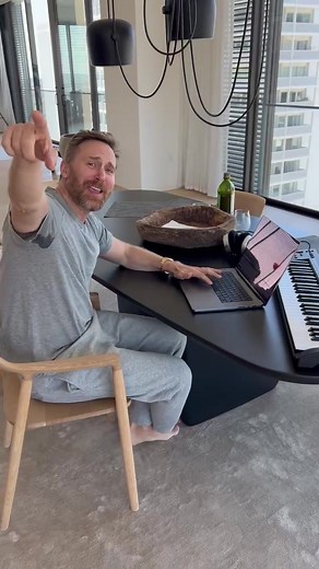 David Guetta y el ritmo de 'La Bebe' al viernes