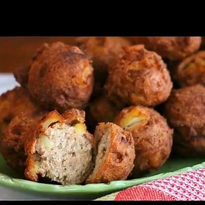 Cinnamon Apple Fritters filled with sweet chunks of apple and fried to golden perfection can be enjoyed any time of day! FULL recipe here: https://www.melissassouthernstylekitchen.com/cinnamon-apple-fritters/ | Melissa's Southern Style Kitchen