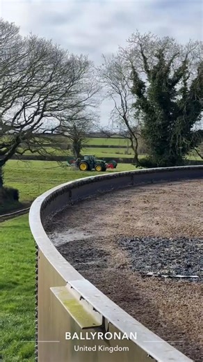 Exploring the John Deere 6830 Field Agri Machine