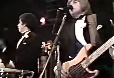 Old Days - Chicago @ New Year’s Rockin’ Eve 1975 at Soundstage 15, MGM Studios in Hollywood, California. | Paul B. Leonor