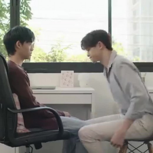 Pun is one sweet green flag #Punmilk #Petchson #petchjakkaphet #sonravisut #physicaltherapy #thaibl