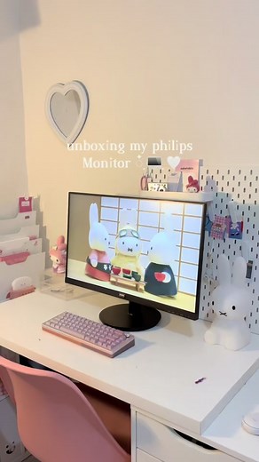 Philips Monitor: Unboxing & Desk Setup Guide