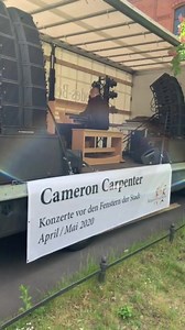 “Somewhere Over The Rainbow” from the Queen Elisabeth Hospital in Berlin-Lichtenberg, earlier today. | Cameron Carpenter