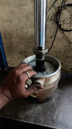 brake chamber fitting #foryou #automobile #brakesystem #electrical #brakefluid #mechanic #brakep