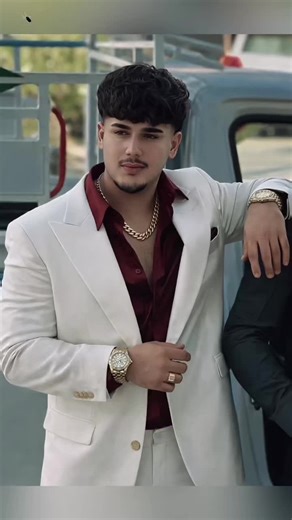 #capcut #capcutpioneer #dreamina #dreaminapioneer Dreamina redefines image editing. tony montana costume. how to transform an outfit into tony montana's suit style tutorial. how to create a tony montana outfit photo. tony montana outfit filter effect tutorial. how to create a tony montana outfit photo from the movie scarface. scarface tony montana suit outfit photo tutorial. gemini ai tony montana suit photo tutorial. tony montana suit outfit gemini prompt keywords. how to create a white suit ph