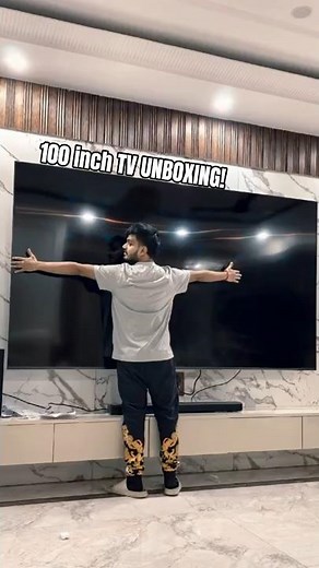 Samsung Neo QLED "100 inch" MONSTER TV Unboxing