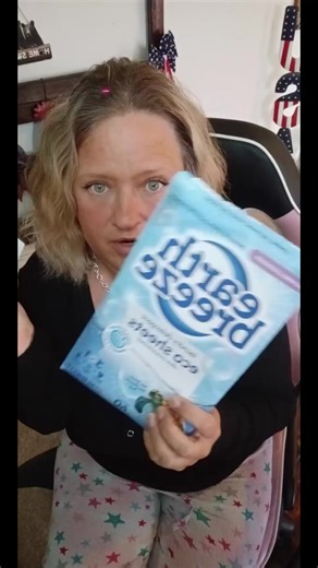 Earth Breeze Eco-Friendly Laundry Detergent Sheets: Fresh Scent, Plastic-Free, 60 Loads, Hypoallergenic, Powerful Clean