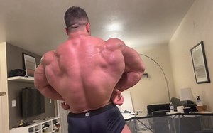 [IFBB PRO] Egyptian bodybuilder Hassan Mostafa