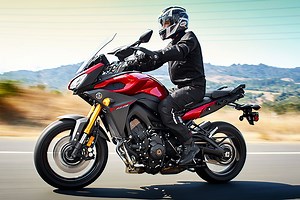 2015 Yamaha FJ-09 Review
