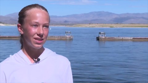 Valley teen competes in wake surfing world championship at Lake Pleasant
