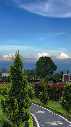 Discover Natural Healing at The Blooms Garden in Bali