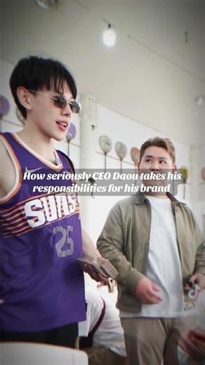 Thầu Daou chi mạnh tay tại hội chợ chùa