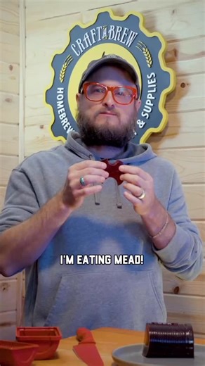 Craft a Brew - Beer Brewing Kits & Supplies on Instagram: "We turned a CranApple Mead into JELL-O…and it turned out GREAT! Should we put this on a turkey sandwich? 👀 @jello #mead #thanksgivingrecipe #jello #jelloshots #jelloshot #honeywine #meadmaking #homemadewine #cranberryjello"