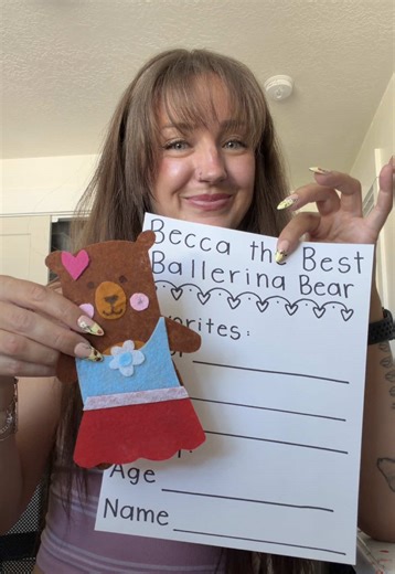 “This is way too much for kindergarten” y’all she BEGS me for homework after school 😭 That being said, today we have review for the letter B, a phonics activity, a letter race and word problems for addition and subtraction! 🐻🩰🎀 #momlife #kindergarten #learningisfun #elementaryschool #math