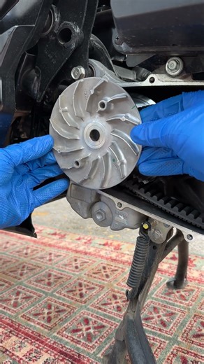 Variomatic disassemble Scooter