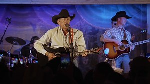 George Strait - Amarillo By Morning