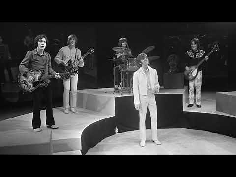 The Easybeats - Friday on My Mind (1966) 🎵🎶