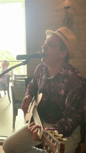 Bamboleo (Gipsy Kings) Cover #musica #latinmusic #yt #guitarra #cantante #canciones #cantante
