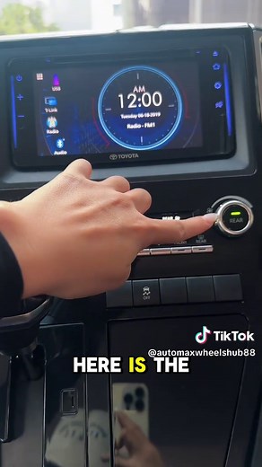 2022 Toyota Super Grandia Elite for Comfortable Family Rides