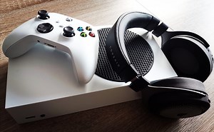 Corsair HS75 XB Wireless Xbox Series X|S Headset Review - Classy, Immersive Dolby Atmos Sound Experience
